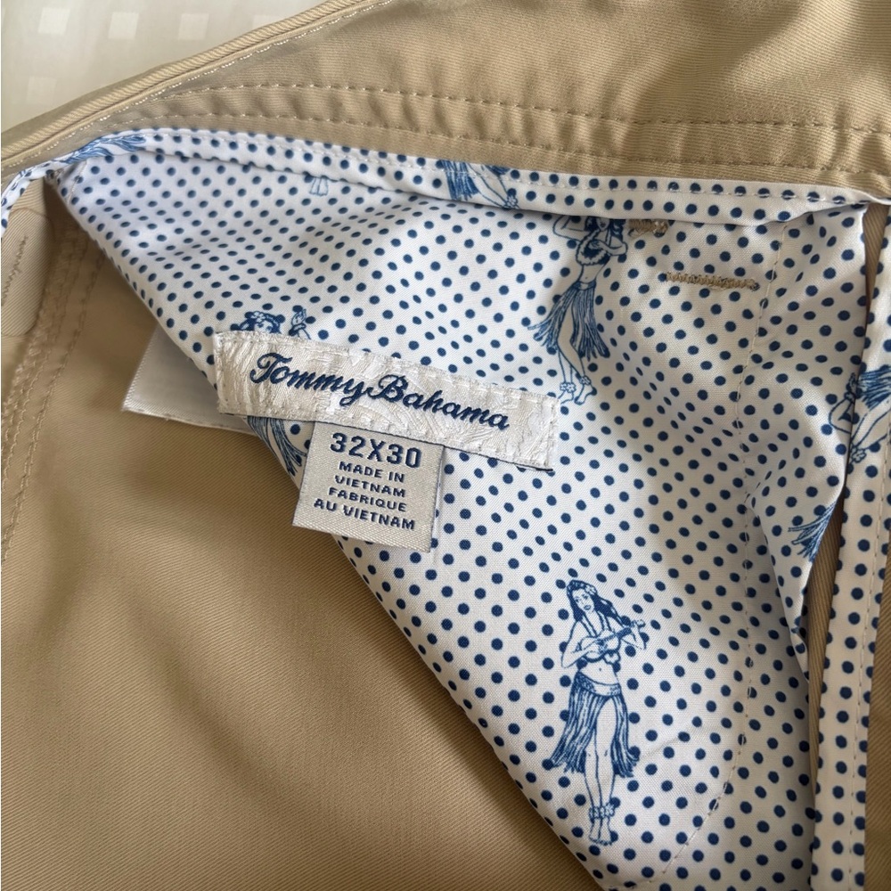 Tommy Bahama Men's Khaki Chinos with Blue Liner